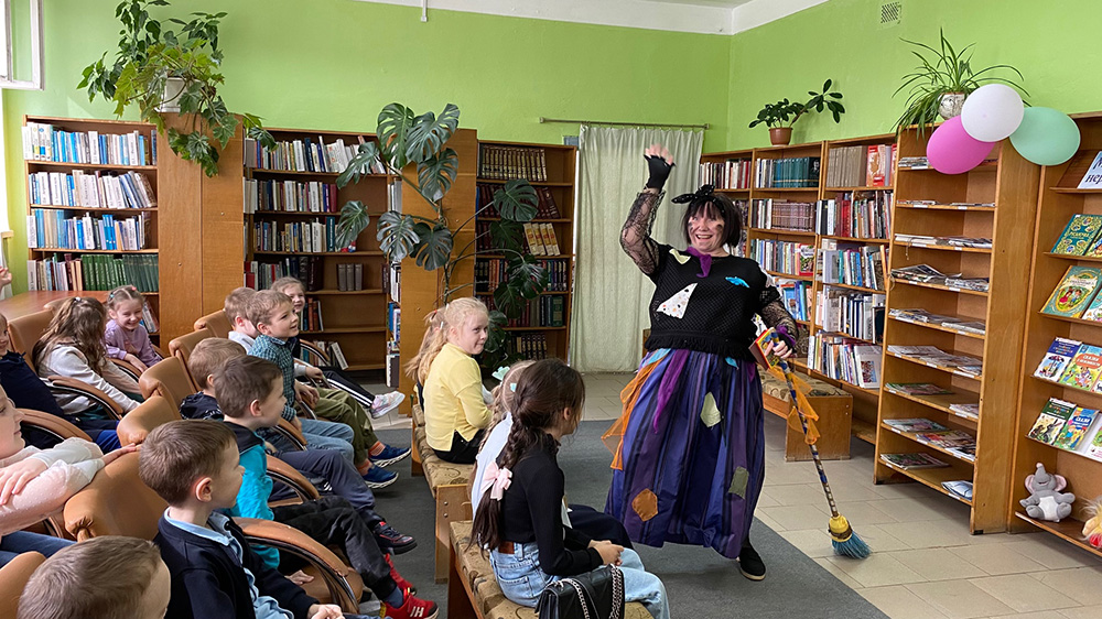 Lyubimyy prazdnik knigocheyev2