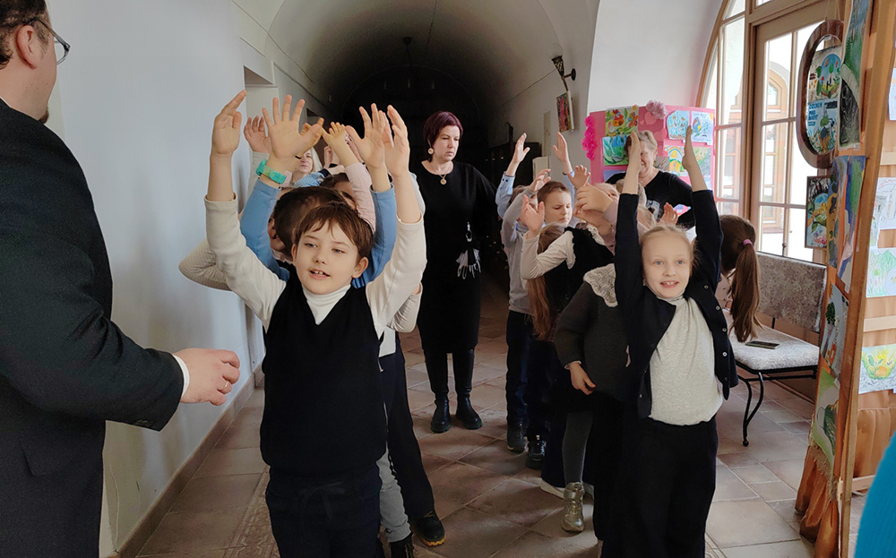 priklyucheniya v strane chteniya23