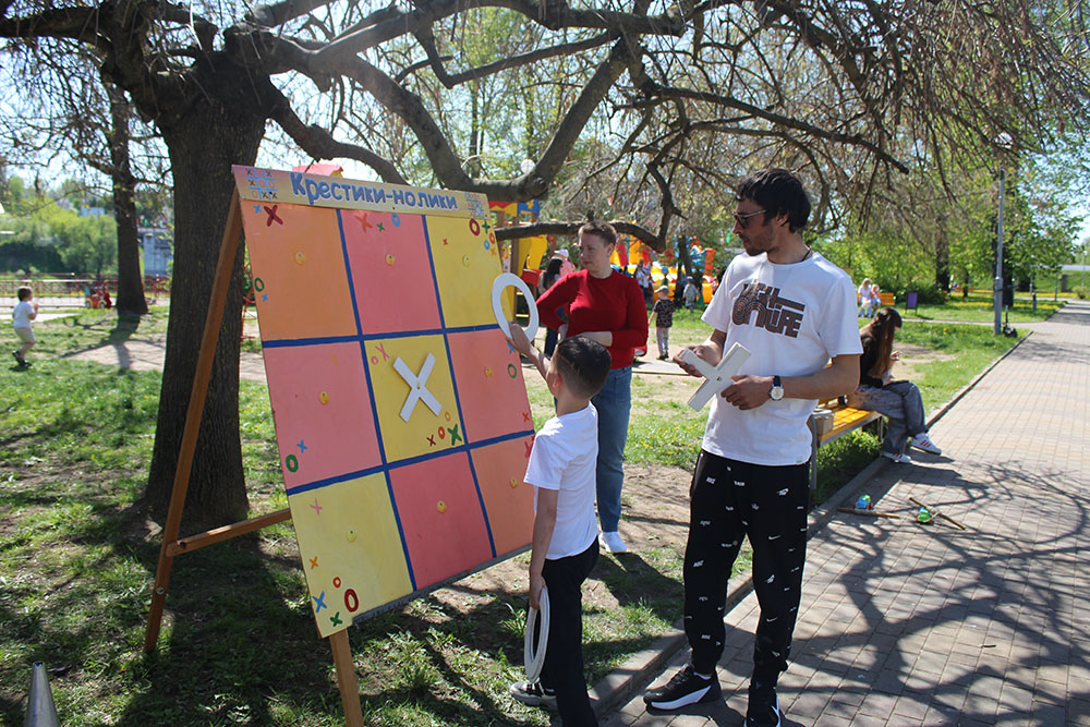 otkrytiye detskogo parka pervogo maya18