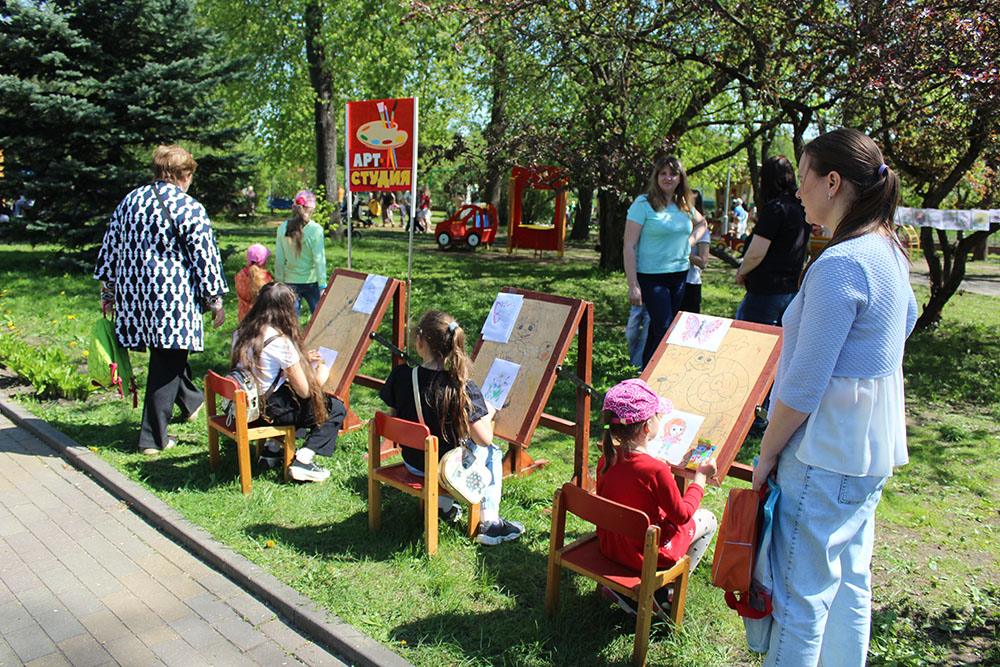 otkrytiye detskogo parka pervogo maya20