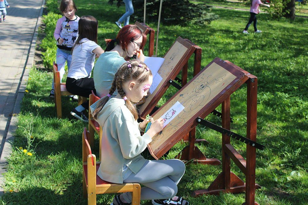 otkrytiye detskogo parka pervogo maya7