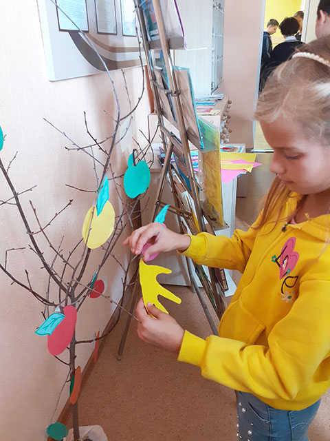 Biblioteka volshebnoye mesto3