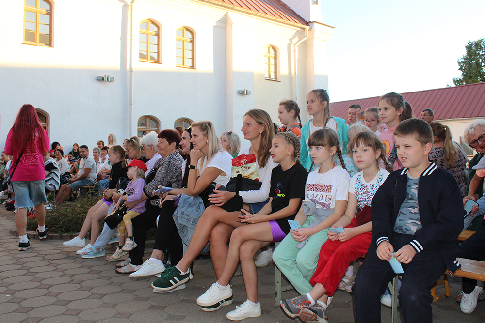 neskuchnyy vecher professii14