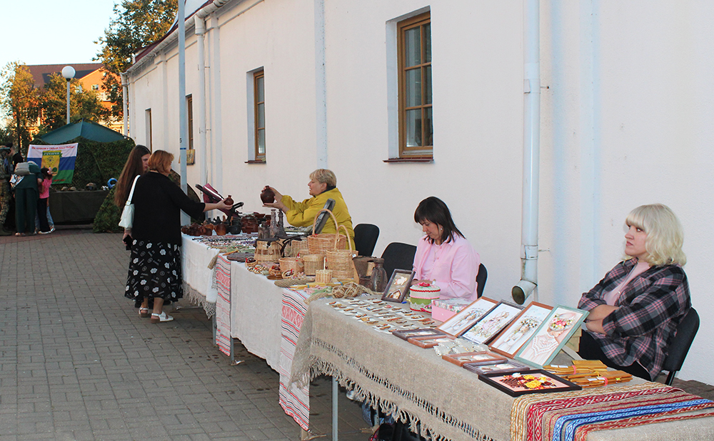 neskuchnyy vecher professii47