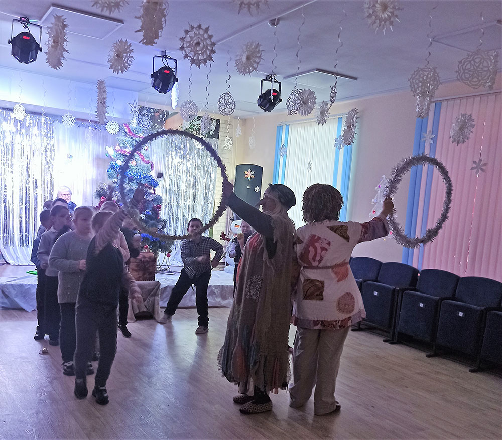 v gostyakh u skazki2