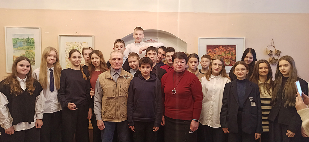 Nam zabyt ne dano pyl afganskikh dorog3