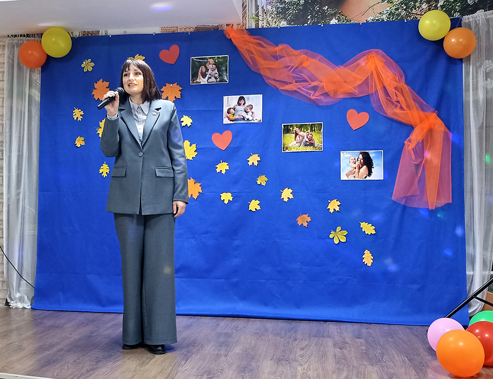 Umeyte dorozhit drug drugom1