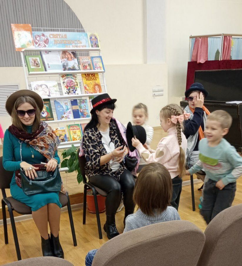 prazdnik nashikh milykh mam12