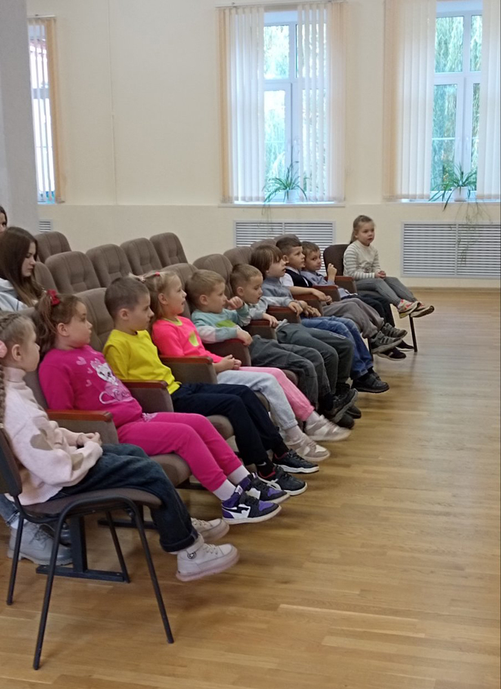 prazdnik nashikh milykh mam2