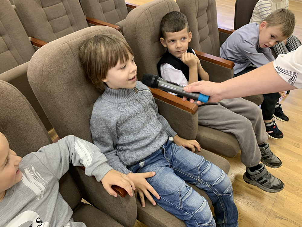 prazdnik nashikh milykh mam3