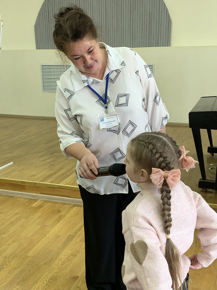 prazdnik nashikh milykh mam7