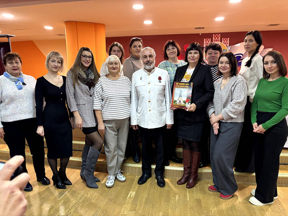 prezentatsiya knigi polonskogo1