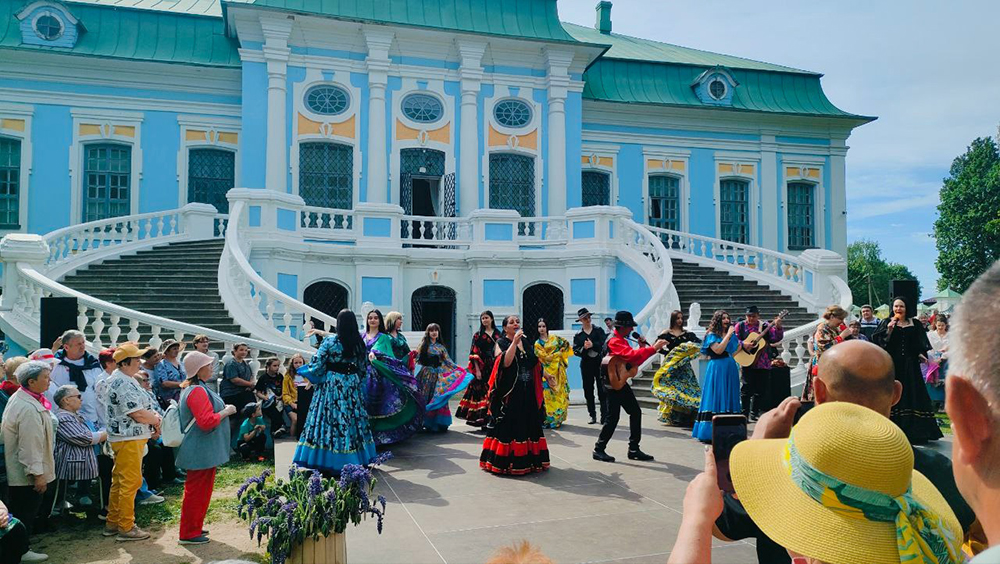 Griboyedovskiy prazdnik4