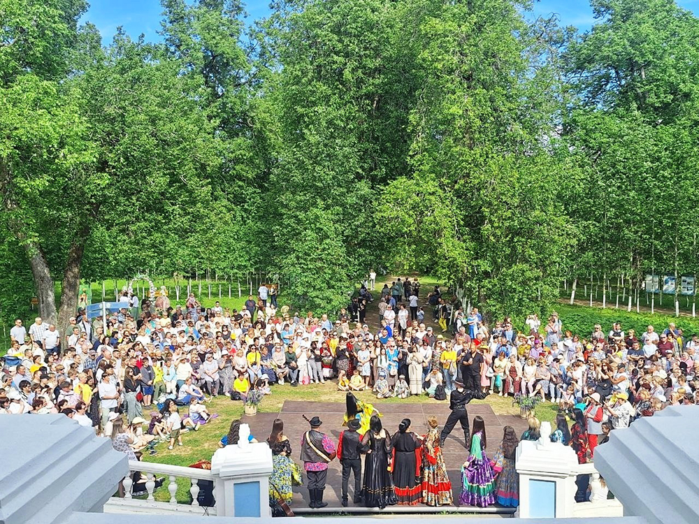 Griboyedovskiy prazdnik6