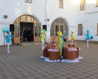 neskuchnyy-vecher-professii10