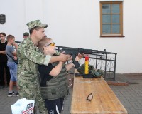 neskuchnyy-vecher-professii16