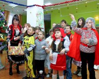 novogodniye-priklyucheniya-zolushki-116