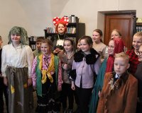 Квест “Игры, песни, сладости нам приносят радости“