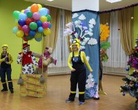 16skay-i-marshal-v-poiskakh-deda-moroza