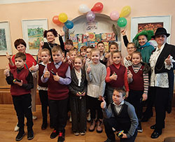 priklyucheniya knigovichka v biblioteke