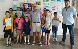 rebenok pod pritselom1