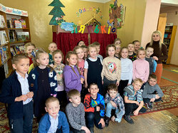 v russkoy izbushke na lesnoy opushke