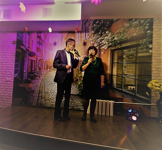 ya zhivu provozhaya gody3